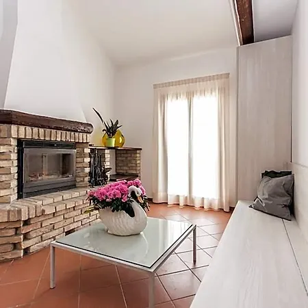 - Il Giardino Del Cigno Hotel