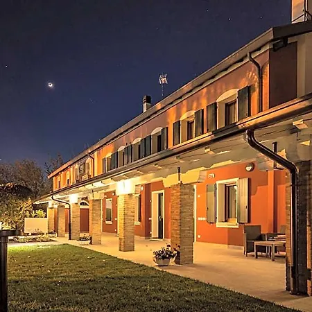 - Il Giardino Del Cigno Hotel