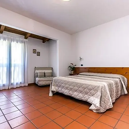 Hotel - Il Giardino Del Cigno